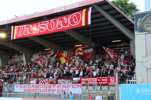 Heimspiel Augsburg 2 Block E Support